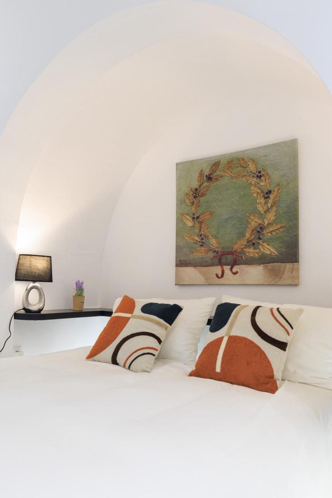 Aiolos Luxury Apartment Under Acropolis In Plaka Athena Bagian luar foto