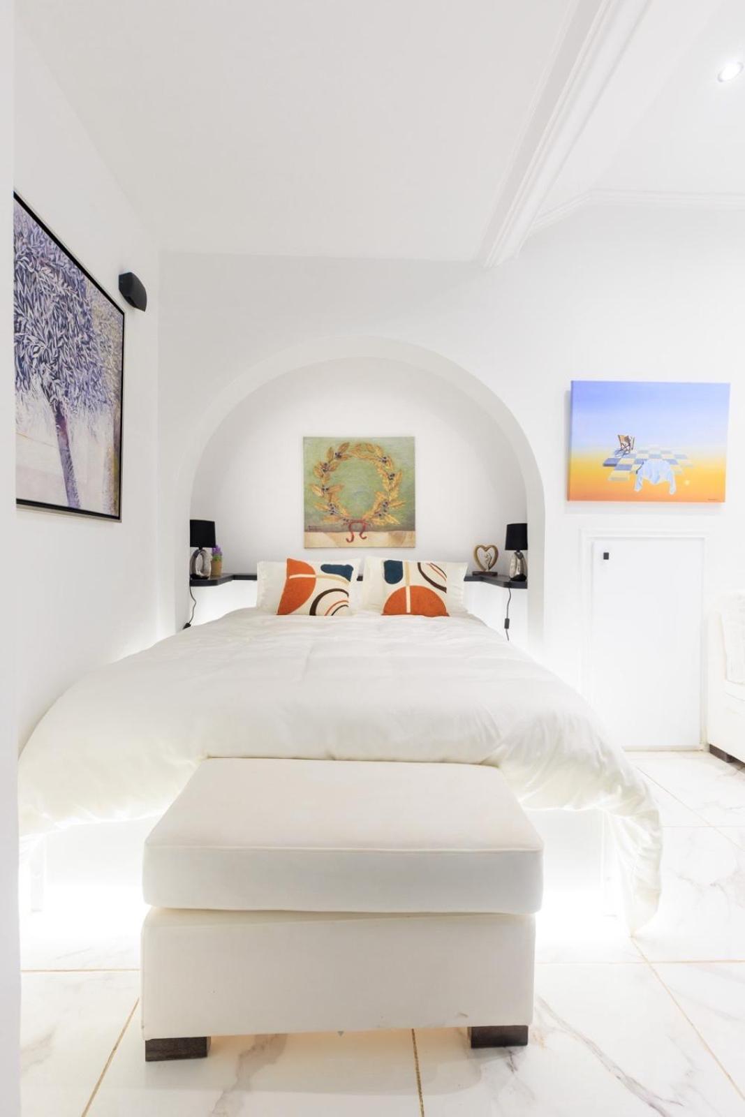 Aiolos Luxury Apartment Under Acropolis In Plaka Athena Bagian luar foto