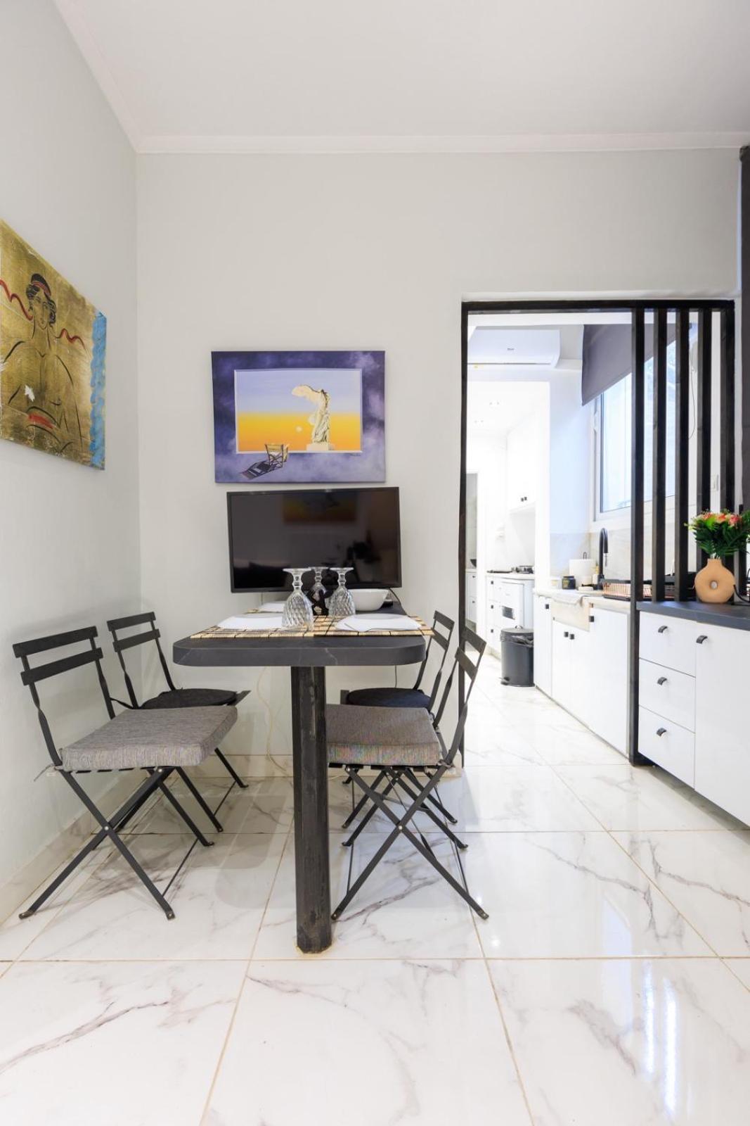 Aiolos Luxury Apartment Under Acropolis In Plaka Athena Bagian luar foto